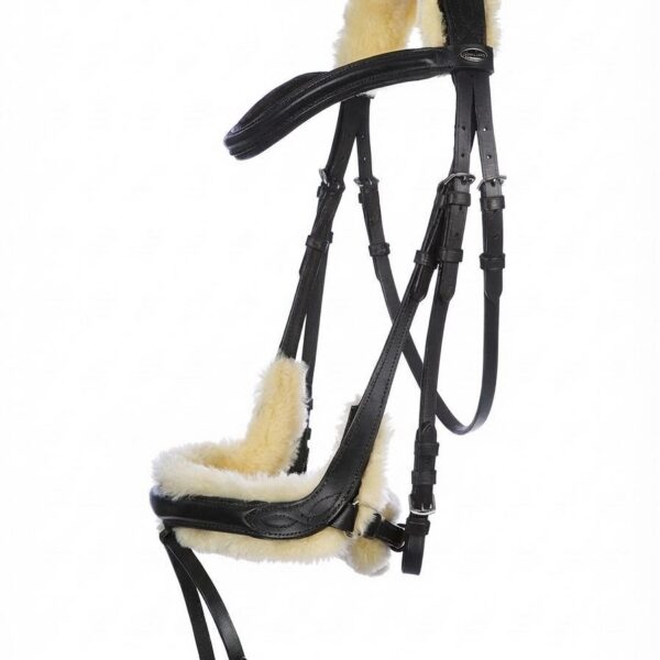 Трензельное оголовье с мехом comfort HorsePlanet