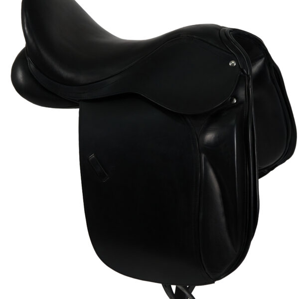 Выездковое седло Shake