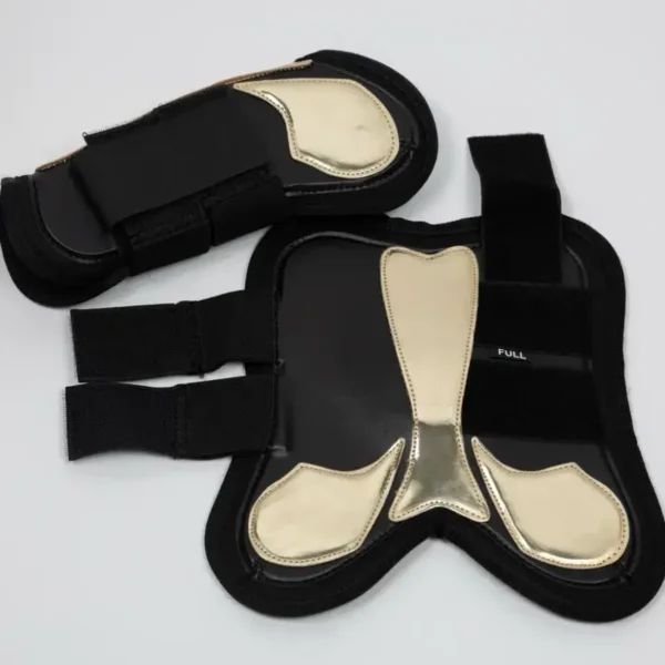 Комплект выездковый Titus