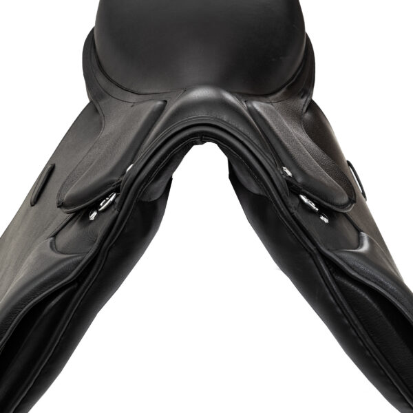 Спортивное универсальное седло Corona